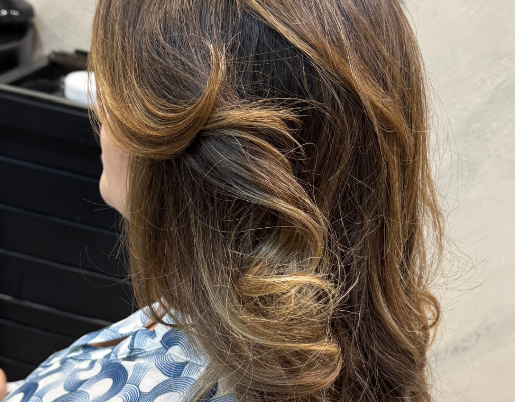 Parrucchiere-donna-fiumefreddo-acconciatura-3